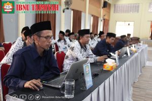 Read more about the article Rapat Kerja Pemaparan LPJ TP 2022-2023 dan Penetapan RKAP TP 2023-2024