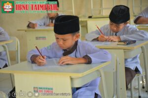 Read more about the article Ujian Penerimaan Santri Baru (PSB) Internal