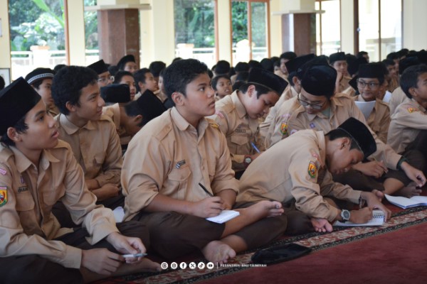 SmrKesBnn24_08