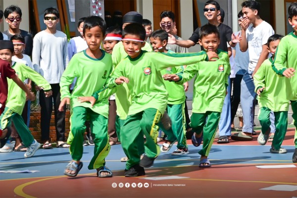2026GiatHUTRI_50 AM (1)
